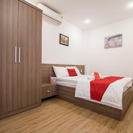 Reddoorz Plus Near Tan Dinh Market 호치민 외부 사진