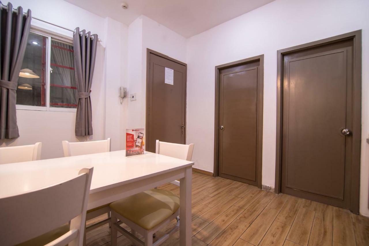 Reddoorz Plus Near Tan Dinh Market 호치민 외부 사진